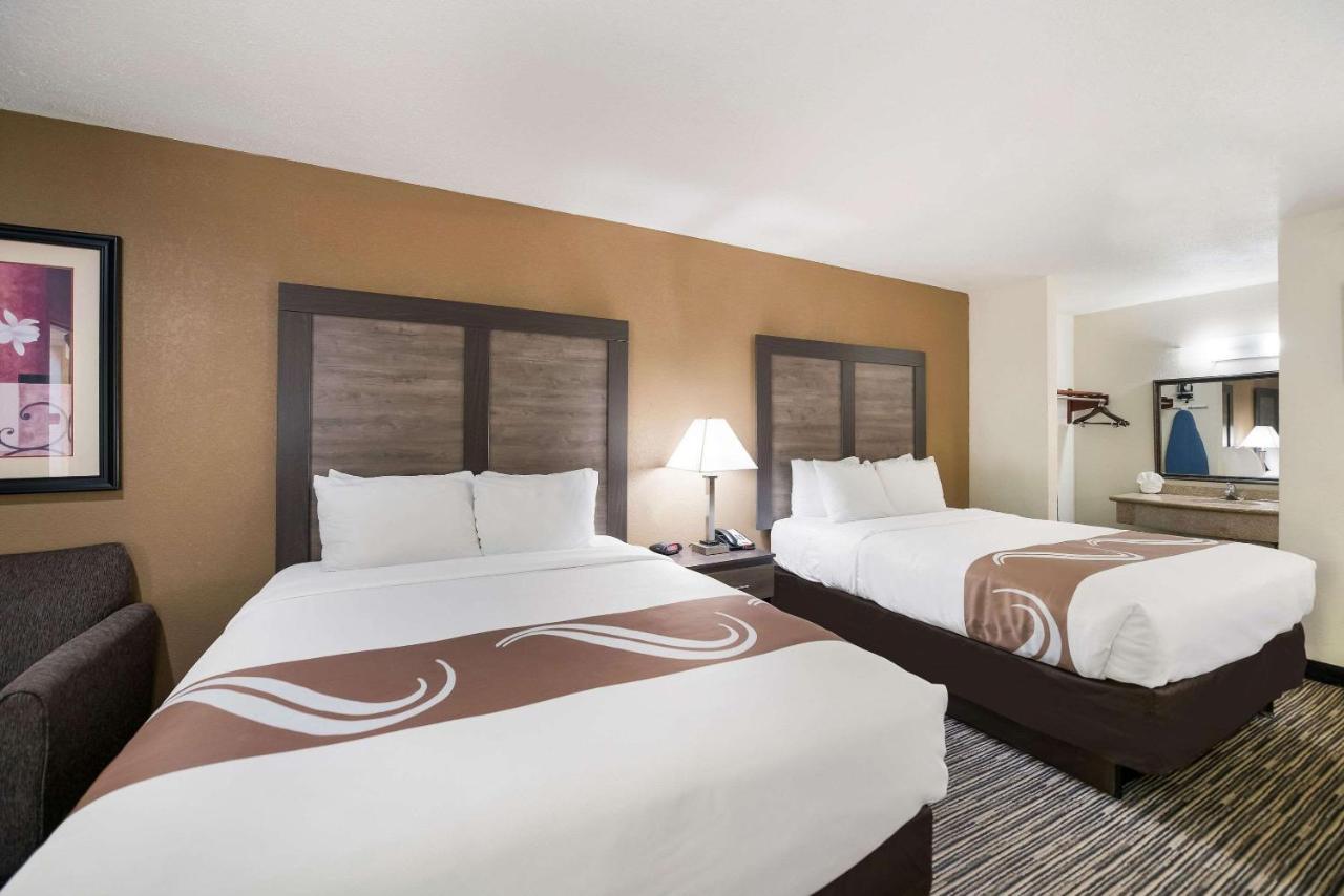 Quality Inn & Suites Лафкин Экстерьер фото